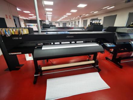 showroom mimaki cjv200 160
