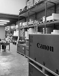 Une partie du stock Canon chez Emaging